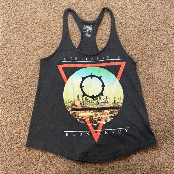Graphic Tank - Picture 1 of 4